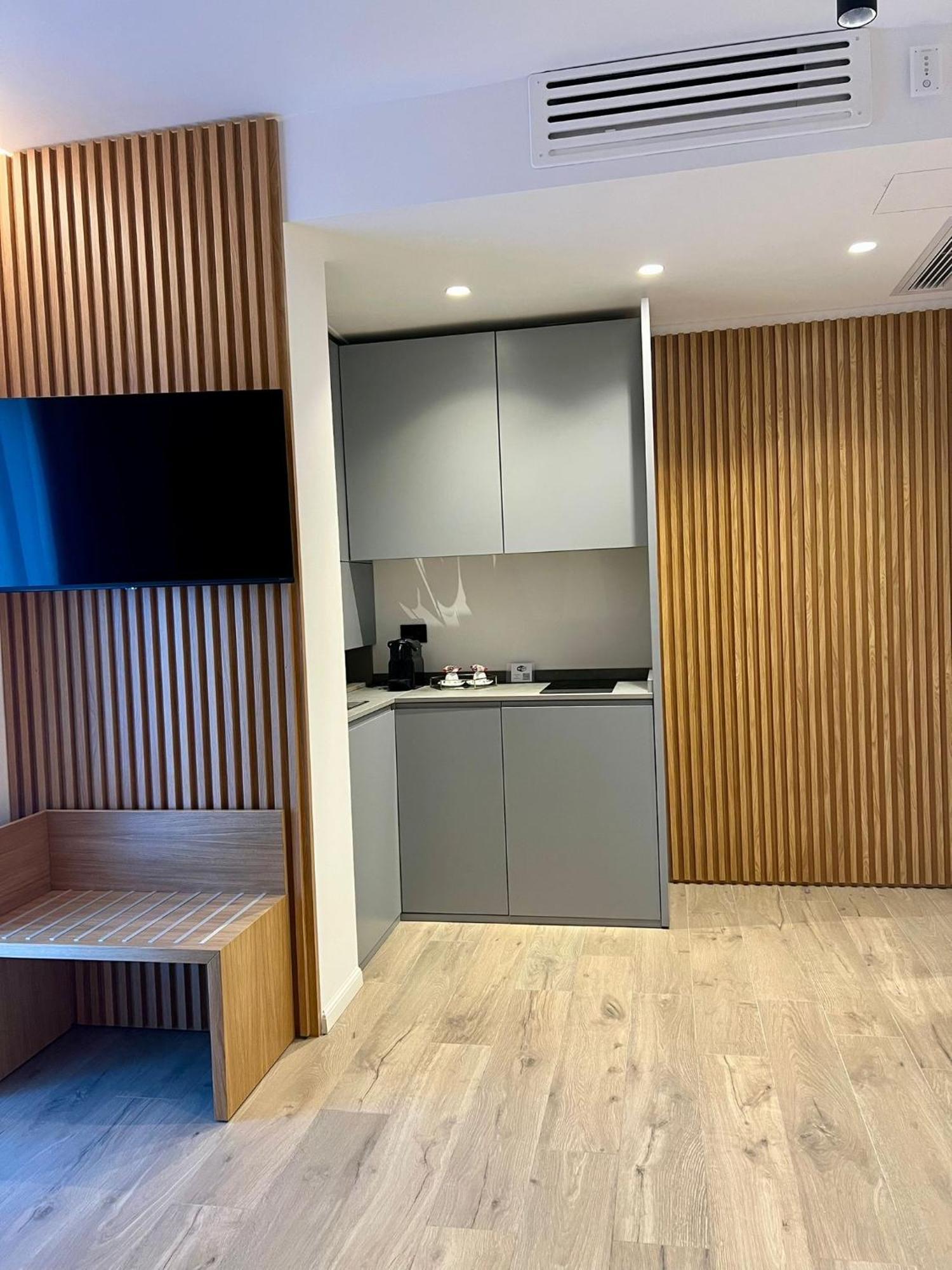 La Chambre Milano Guest House Bagian luar foto