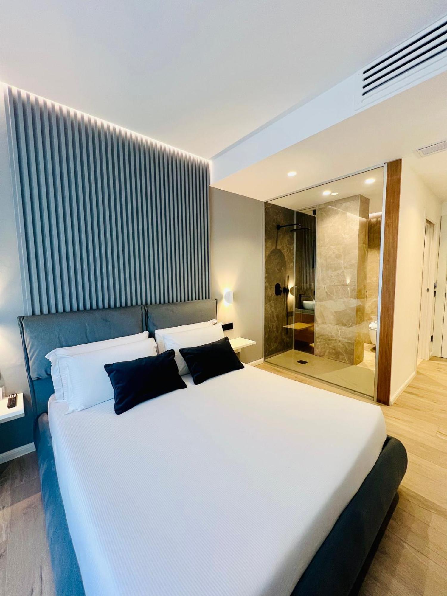La Chambre Milano Guest House Bagian luar foto