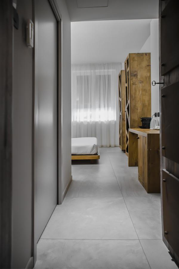 La Chambre Milano Guest House Bagian luar foto